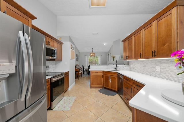 2327 NW 41ST AVENUE, Gainesville, FL 32605