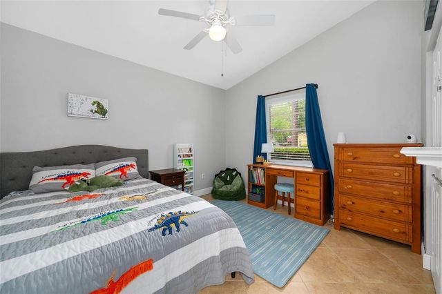 2327 NW 41ST AVENUE, Gainesville, FL 32605