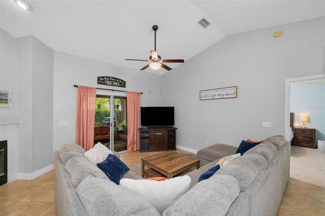 2327 NW 41ST AVENUE, Gainesville, FL 32605