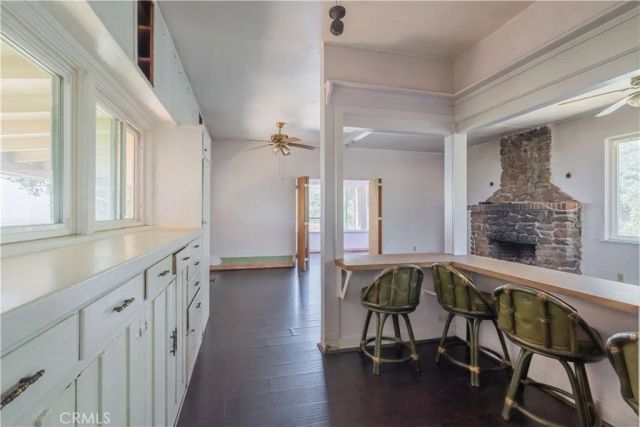 947 N Glendora Avenue, Glendora, CA 91741