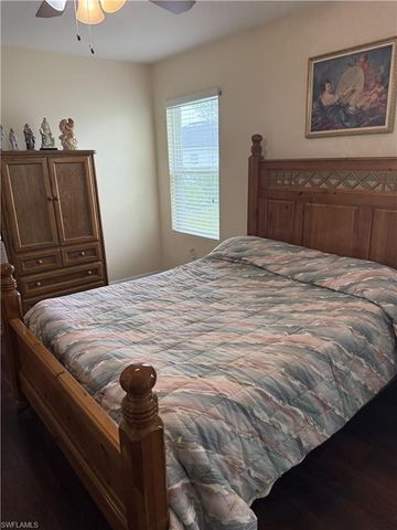 1823 16th TER, Cape Coral, FL 33991