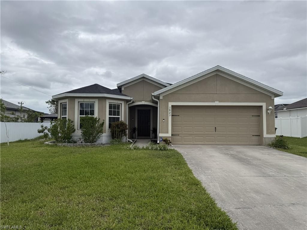 1823 16th TER, Cape Coral, FL 33991