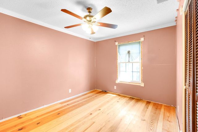 3508 Victorine LN, Del Valle, TX 78617
