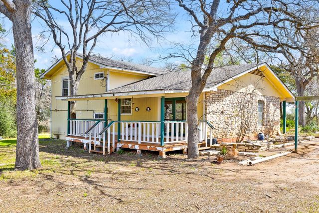 3508 Victorine LN, Del Valle, TX 78617