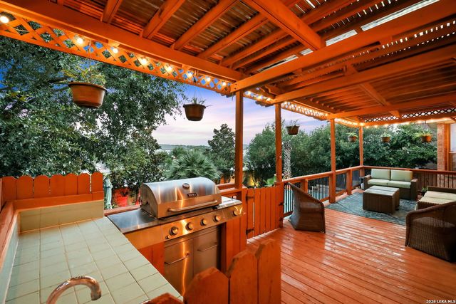 830 Tiger Lily, San Antonio, TX 78260