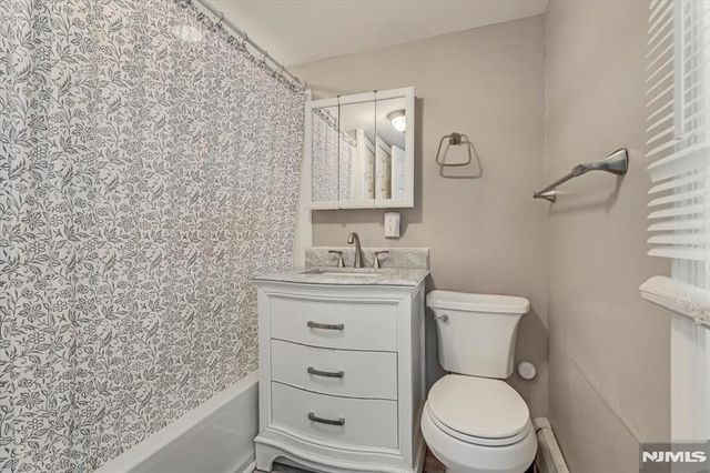 1286 Westbrook Road, West Milford, NJ 07480