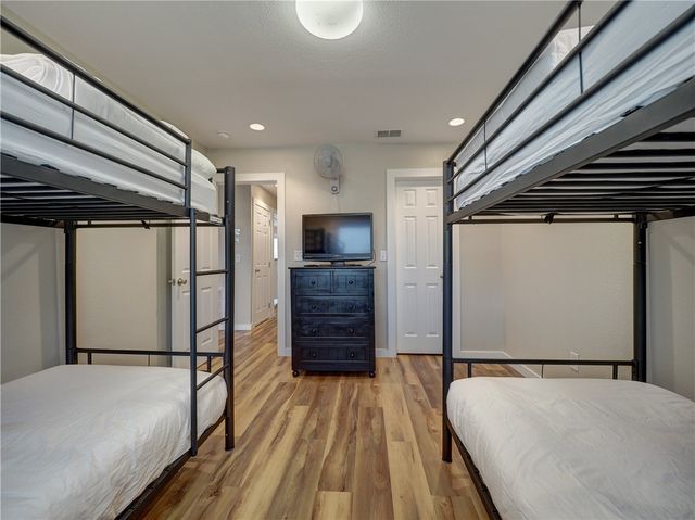 230 Cut Off 129, Port Aransas, TX 78373