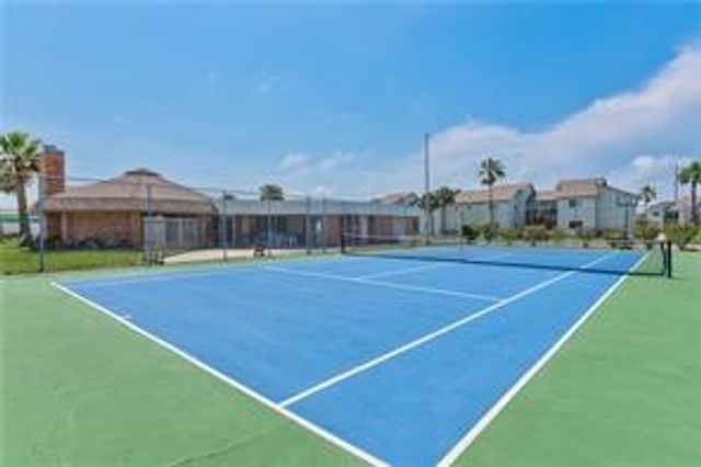 230 Cut Off 129, Port Aransas, TX 78373