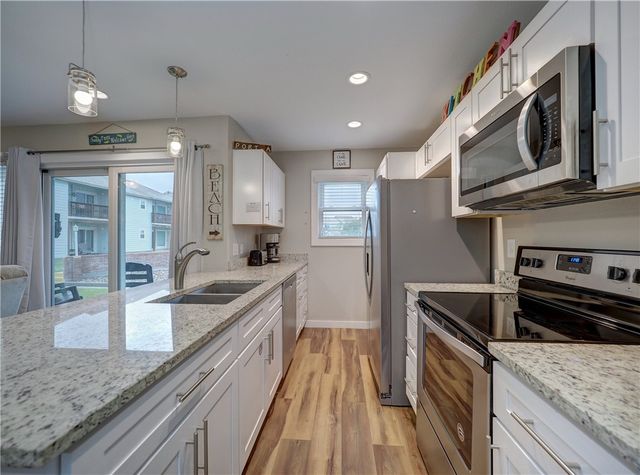 230 Cut Off 129, Port Aransas, TX 78373