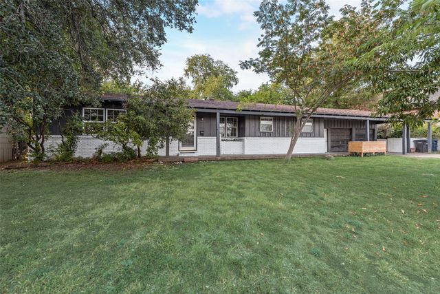 6555 Calmont Avenue, Fort Worth, TX 76116