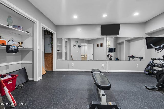 22 Erin Drive, Jackson, NJ 08527