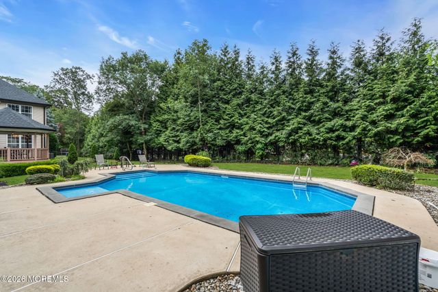 22 Erin Drive, Jackson, NJ 08527