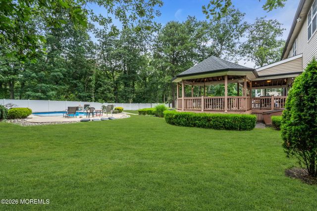 22 Erin Drive, Jackson, NJ 08527