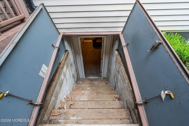 22 Erin Drive, Jackson, NJ 08527