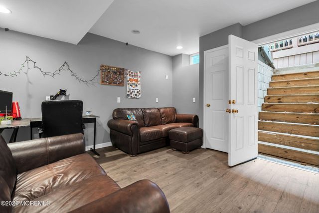 22 Erin Drive, Jackson, NJ 08527