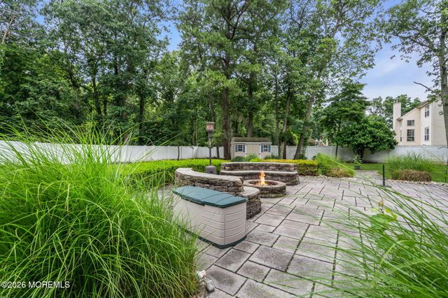 22 Erin Drive, Jackson, NJ 08527