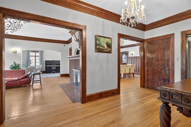 311 S Thompson Street, Jackson, MI 49203