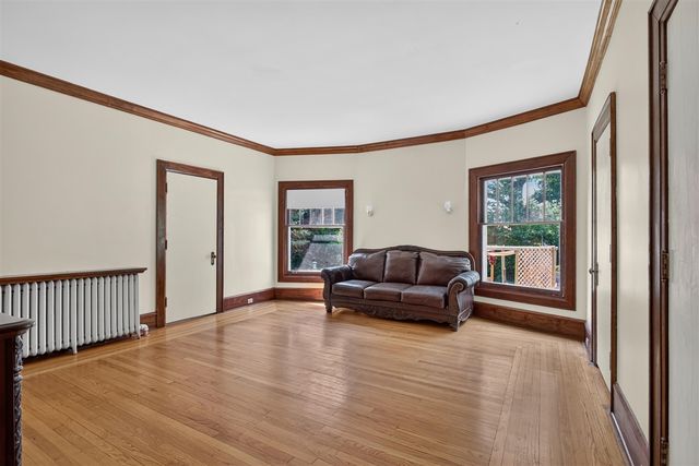311 S Thompson Street, Jackson, MI 49203