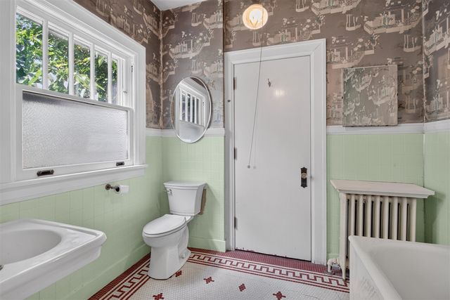311 S Thompson Street, Jackson, MI 49203
