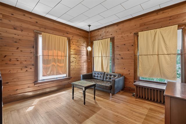 311 S Thompson Street, Jackson, MI 49203