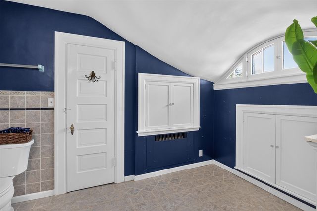 311 S Thompson Street, Jackson, MI 49203