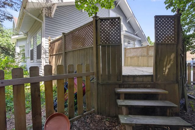 311 S Thompson Street, Jackson, MI 49203