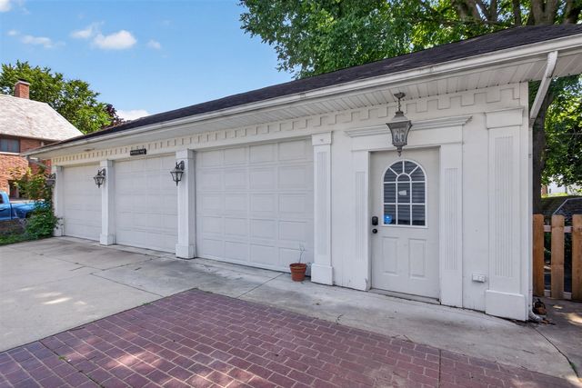 311 S Thompson Street, Jackson, MI 49203