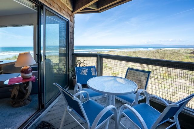 101 Shell Drive 21, Watsonville, CA 95076