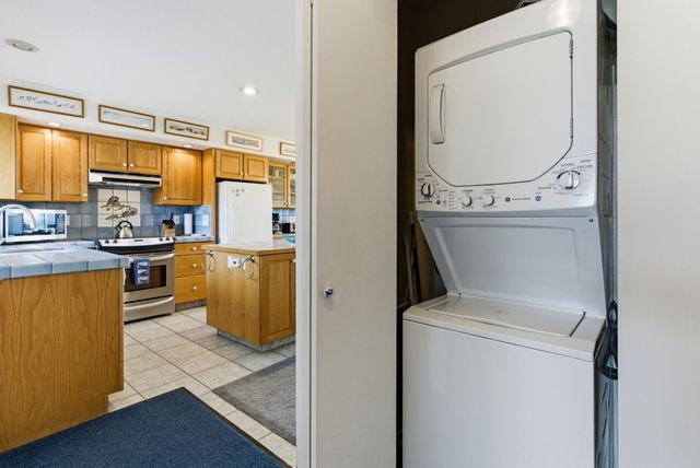 101 Shell Drive 21, Watsonville, CA 95076