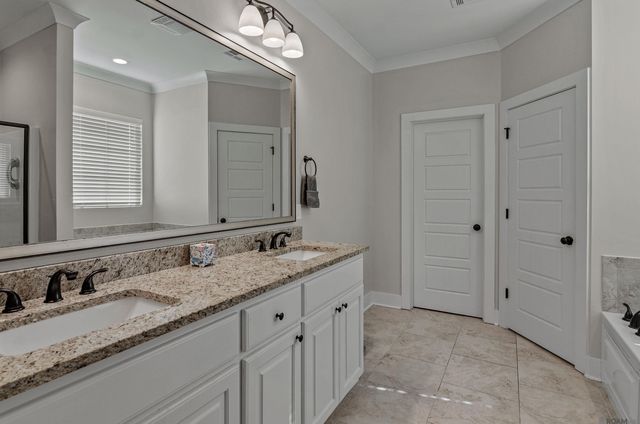 11589 Hideaway St, Denham Springs, LA 70726