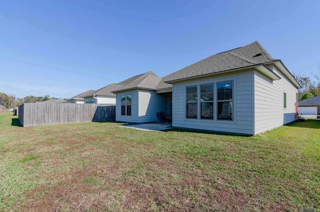 11589 Hideaway St, Denham Springs, LA 70726