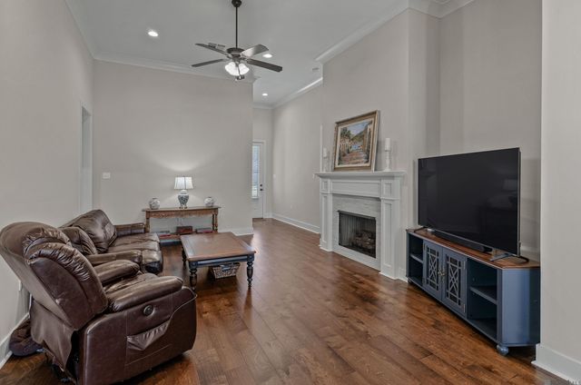 11589 Hideaway St, Denham Springs, LA 70726