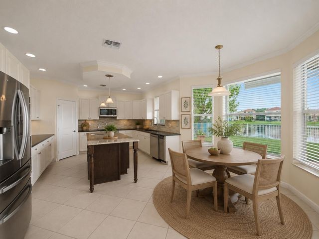 11179 SW Wyndham Way, Port St. Lucie, FL 34987
