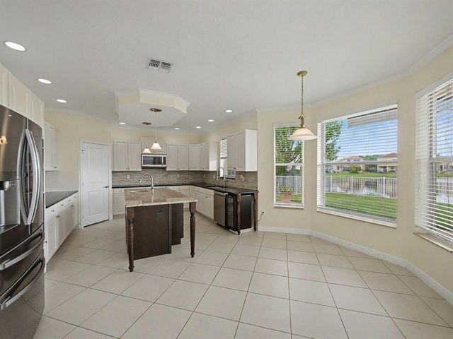 11179 SW Wyndham Way, Port St. Lucie, FL 34987
