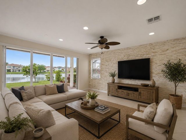 11179 SW Wyndham Way, Port St. Lucie, FL 34987