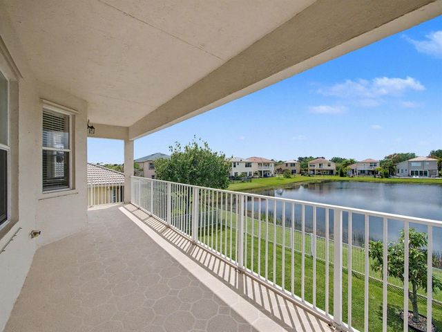 11179 SW Wyndham Way, Port St. Lucie, FL 34987