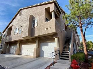 2001 Jade Creek Street 202, Las Vegas, NV 89117