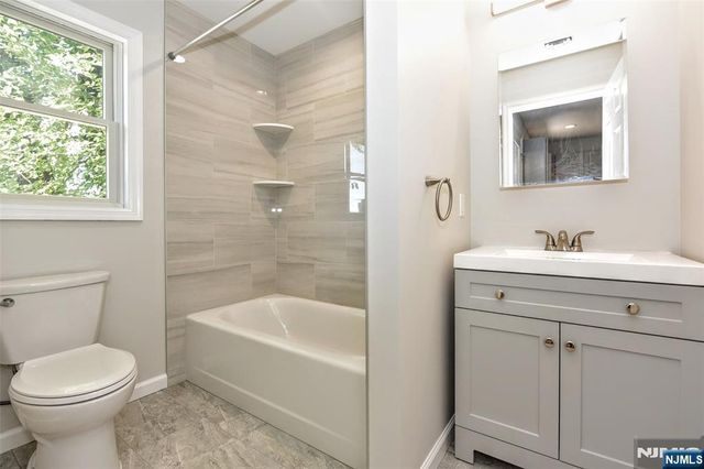 7 Bergen Street 201, Westwood, NJ 07675