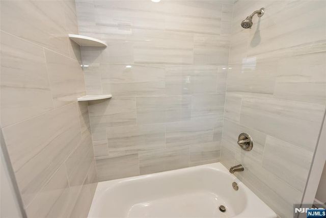 7 Bergen Street 201, Westwood, NJ 07675