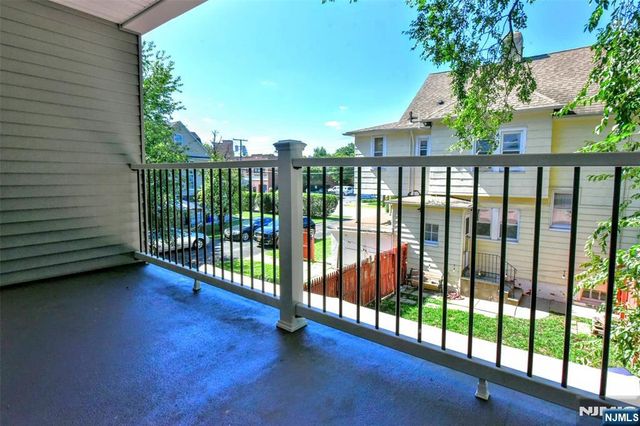 7 Bergen Street 201, Westwood, NJ 07675