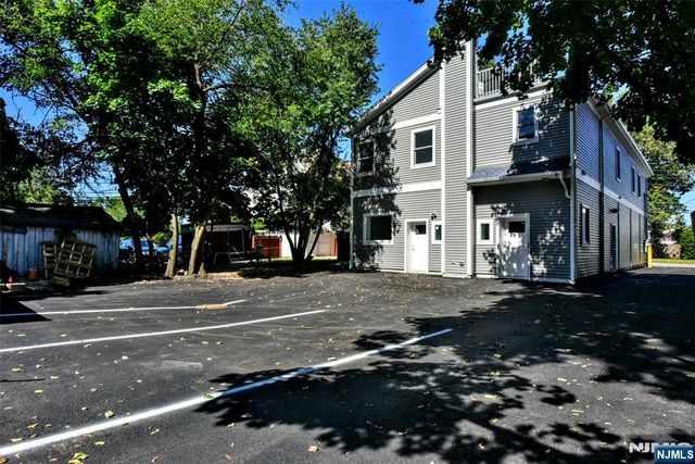 7 Bergen Street 201, Westwood, NJ 07675