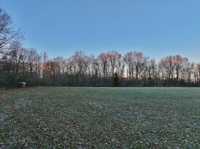 1 Kermet Turner Rd, Rock Island, TN 38581