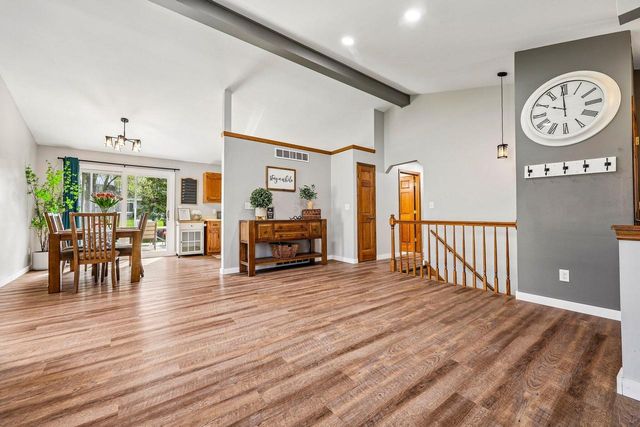 W163N10528 Ridgeview LANE, Germantown, WI 53022