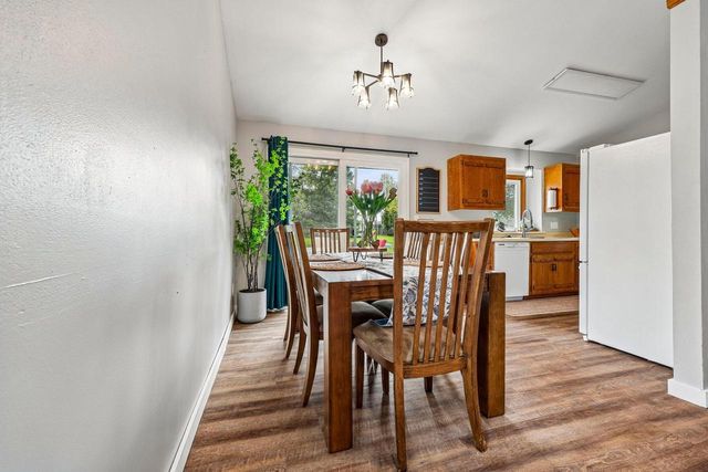 W163N10528 Ridgeview LANE, Germantown, WI 53022