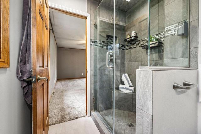 W163N10528 Ridgeview LANE, Germantown, WI 53022