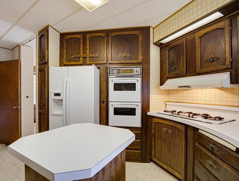 Image 11 of property listing at 552 Bean Creek Road 202, Scotts Valley, CA 95066