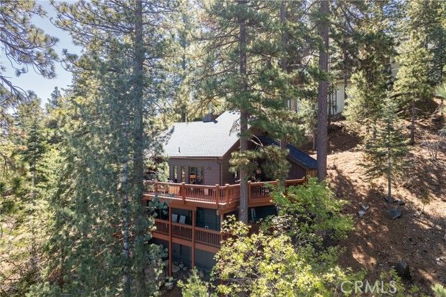 274 N Fairway, Lake Arrowhead, CA 92352