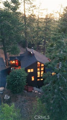 274 N Fairway, Lake Arrowhead, CA 92352