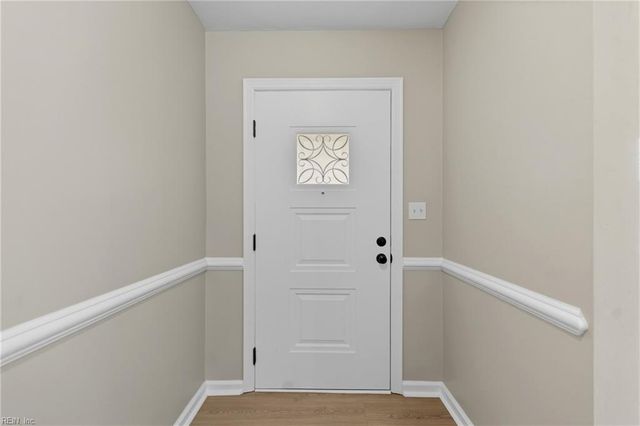 5208 Askew RD, Chesapeake, VA 23321