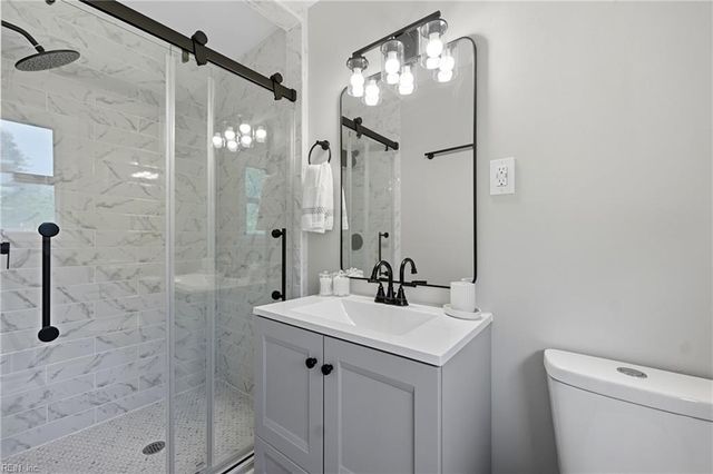 5208 Askew RD, Chesapeake, VA 23321